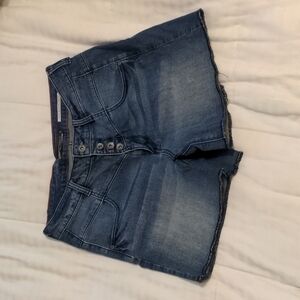 𝅺lovesick High waisted cutoff jean shorts size 11